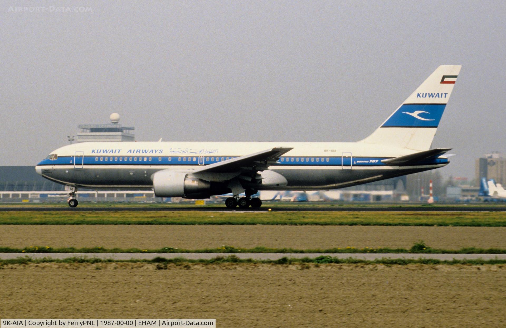 9K-AIA, 1986 Boeing 767-269 C/N 23280, Kuwait B762 taking-off.