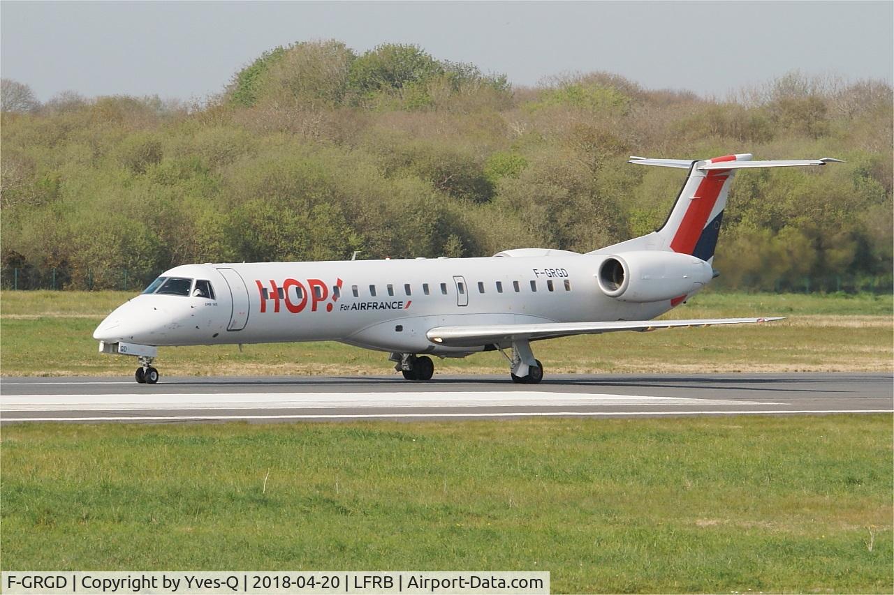 F-GRGD, 1998 Embraer EMB-145EU (ERJ-145EU) C/N 145043, Embraer ERJ-145EU, Taxiing rwy 07R, Brest-Bretagne airport (LFRB-BES)