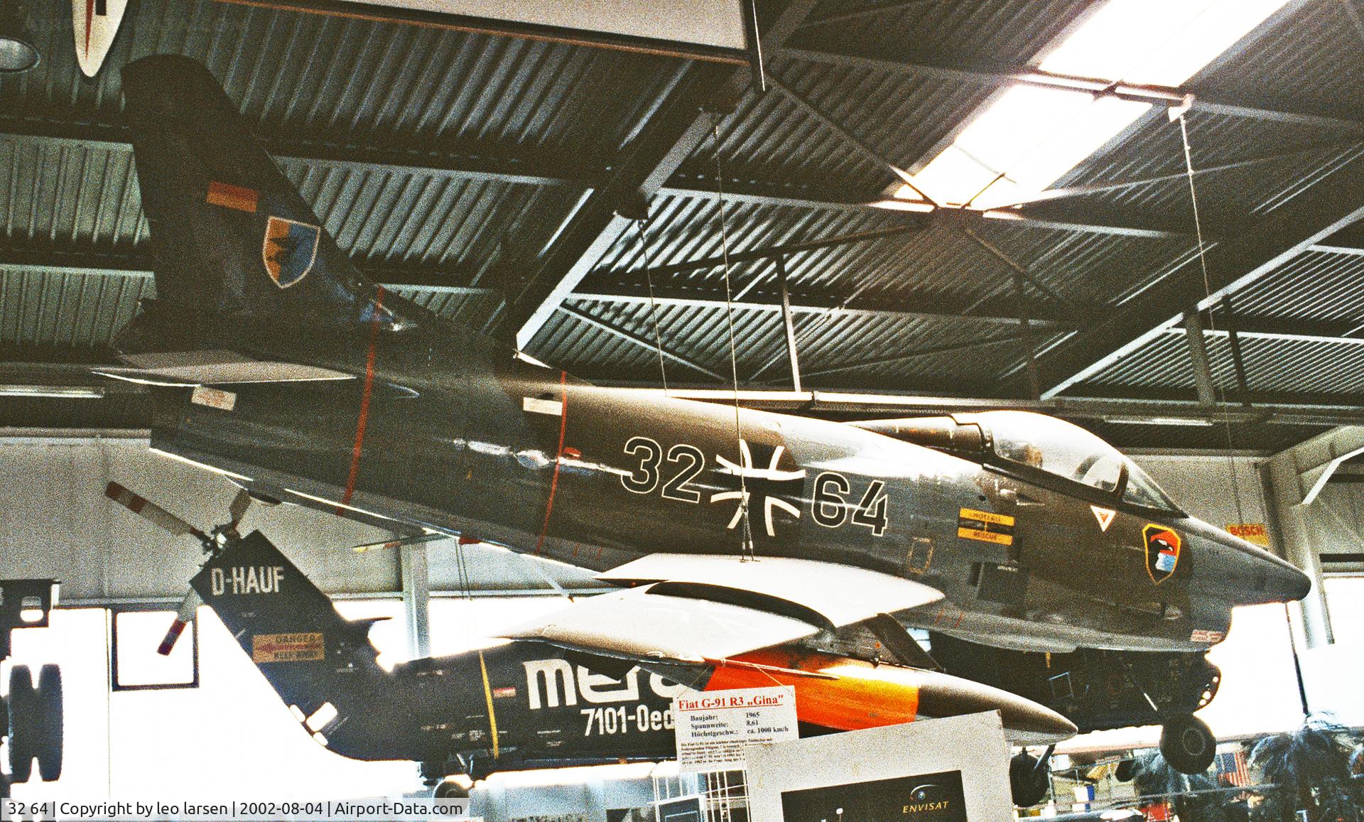 32 64, Fiat G-91R/3 C/N D534, Sinsheim 4.8.2002