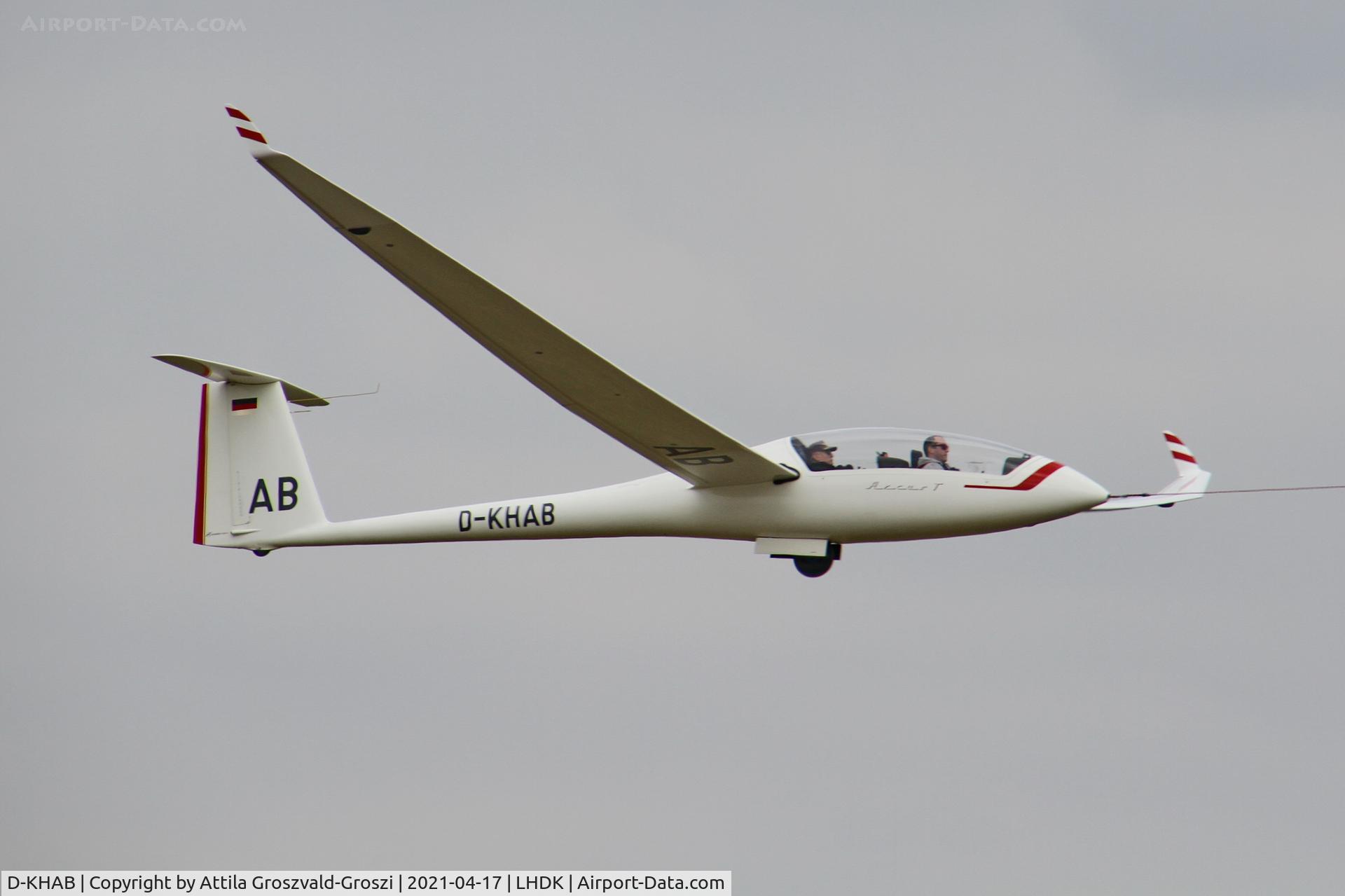 D-KHAB, 2016 Schempp-Hirth Arcus T C/N 64, LHDK . Dunakeszi Airport, Hungary