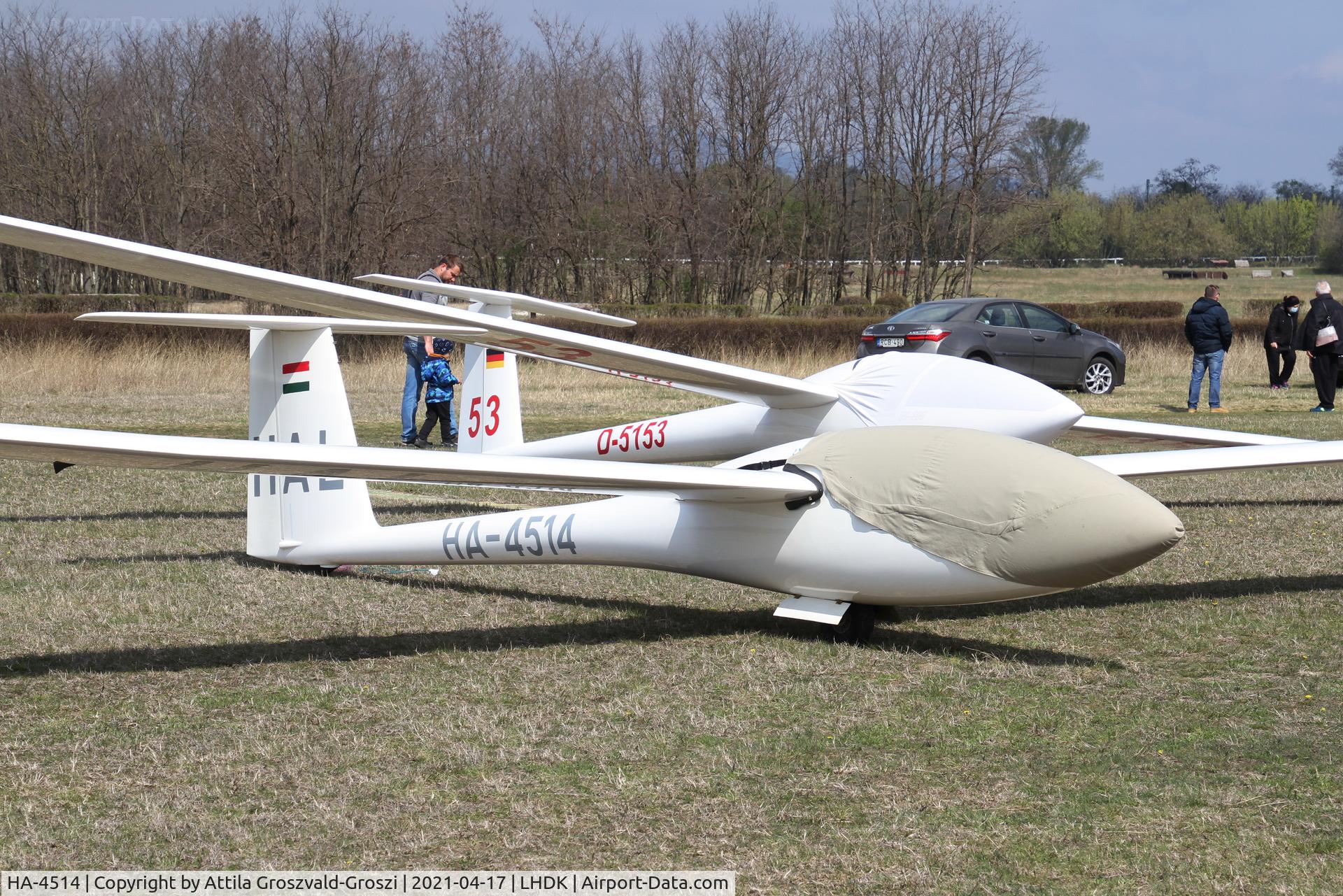 HA-4514, 2005 Schempp-Hirth Discus 2a C/N 215, LHDK . Dunakeszi Airport, Hungary
