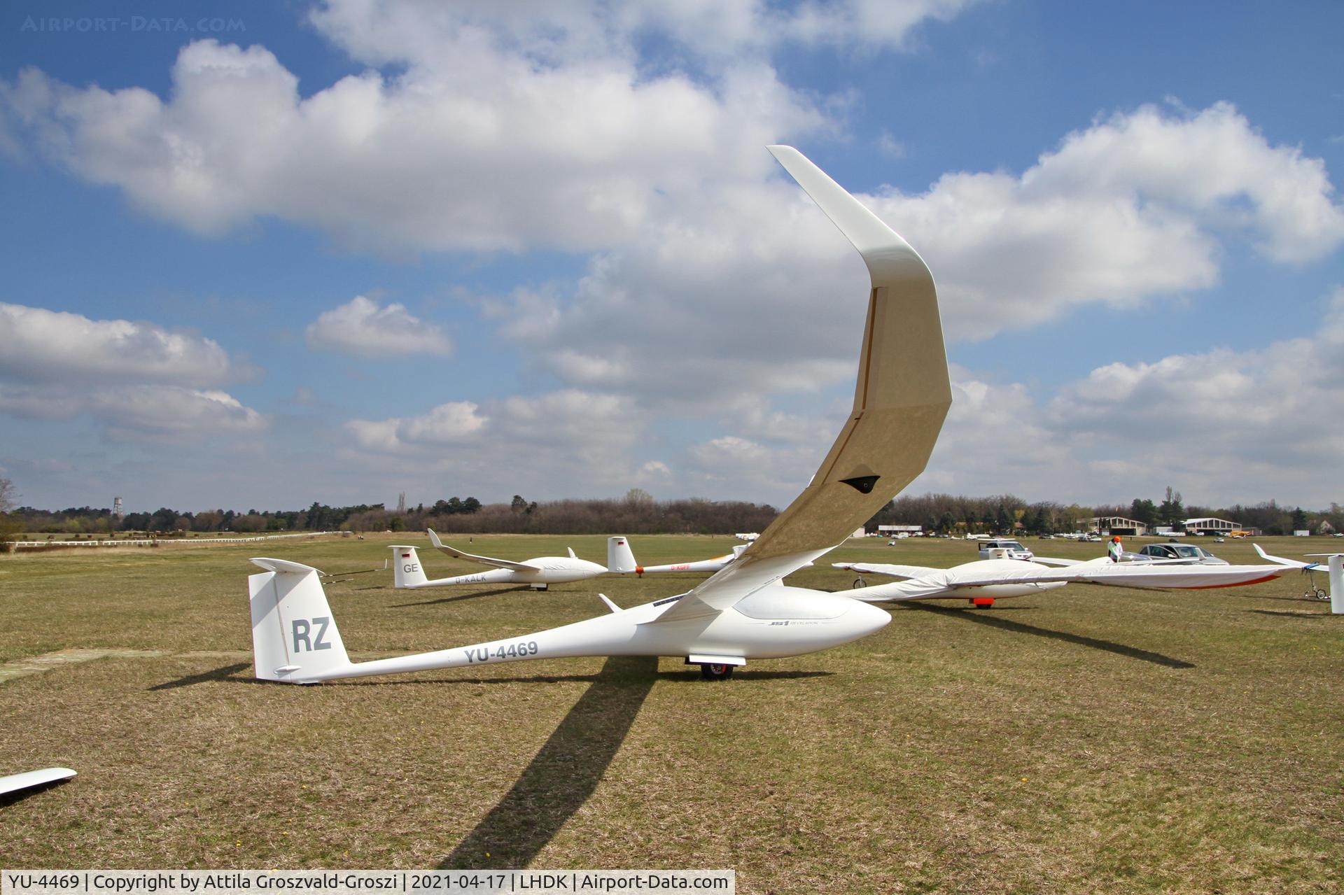 YU-4469, 2015 Jonker JS-1C Revelation C/N 1C-082, LHDK . Dunakeszi Airport, Hungary