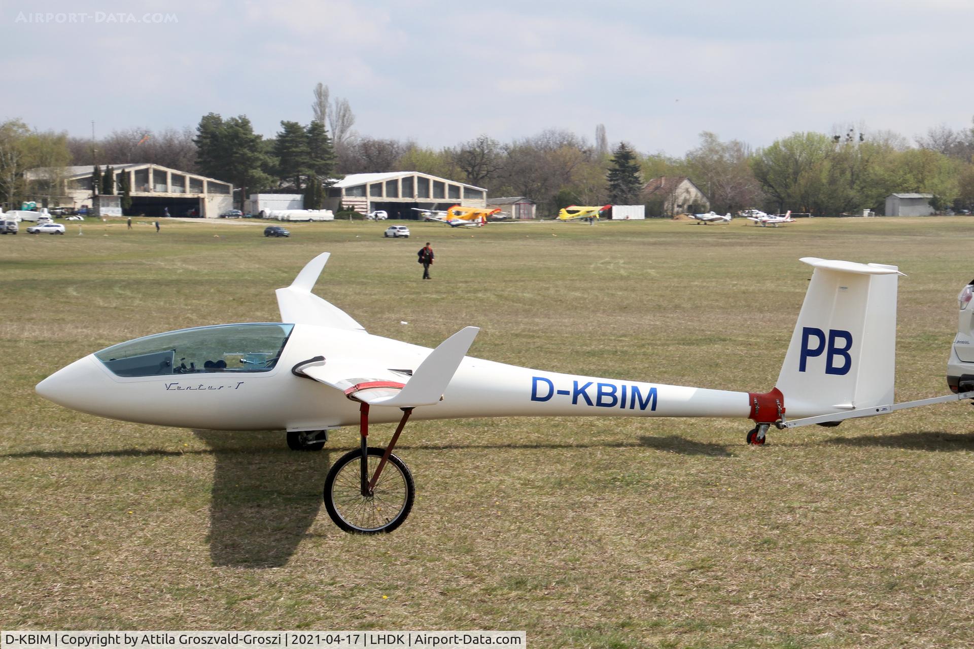 D-KBIM, 1983 Schempp-Hirth Ventus bT C/N 6/126, LHDK . Dunakeszi Airport, Hungary