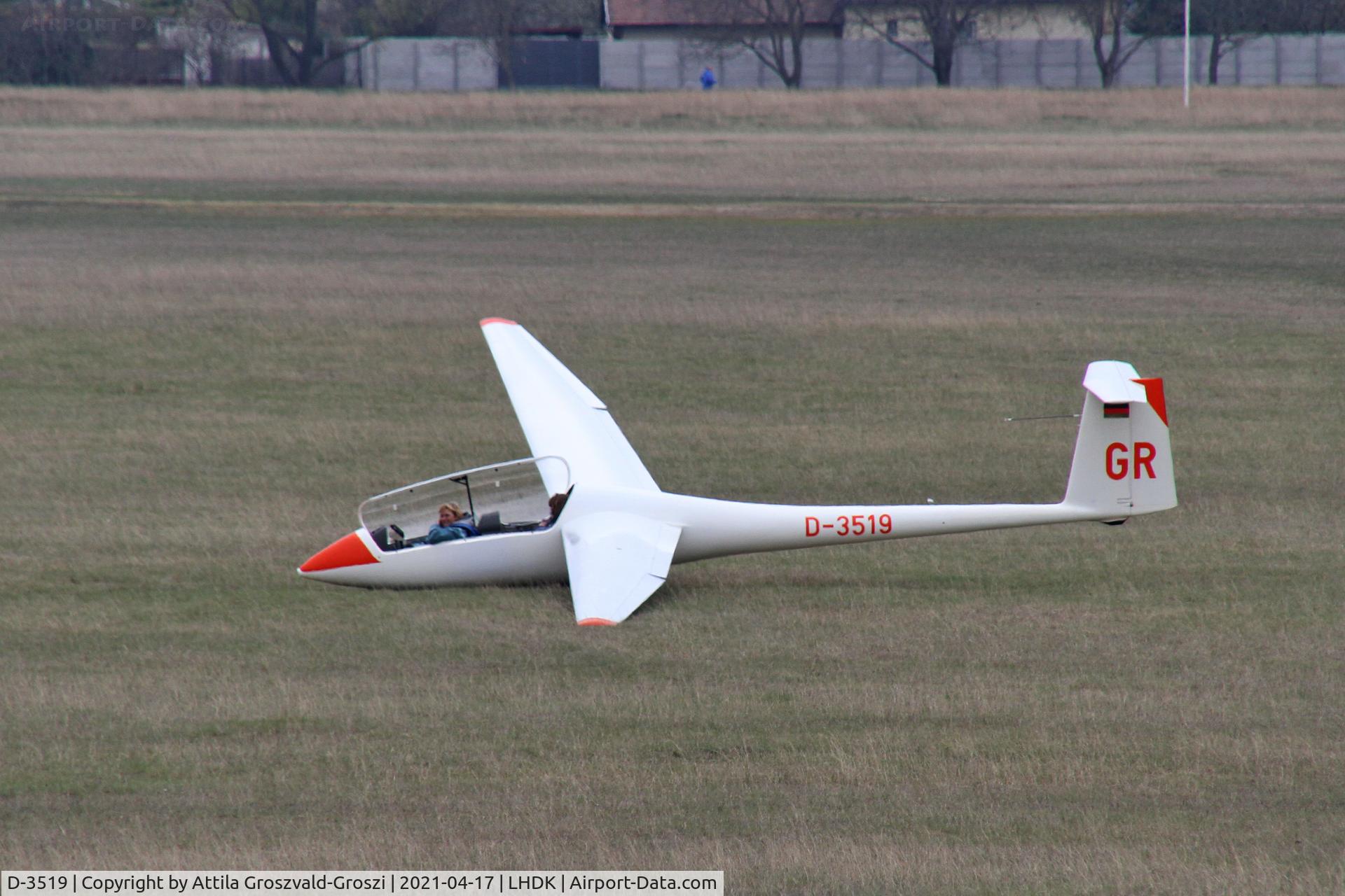 D-3519, 1982 Schempp-Hirth Janus C C/N 148, LHDK . Dunakeszi Airport, Hungary