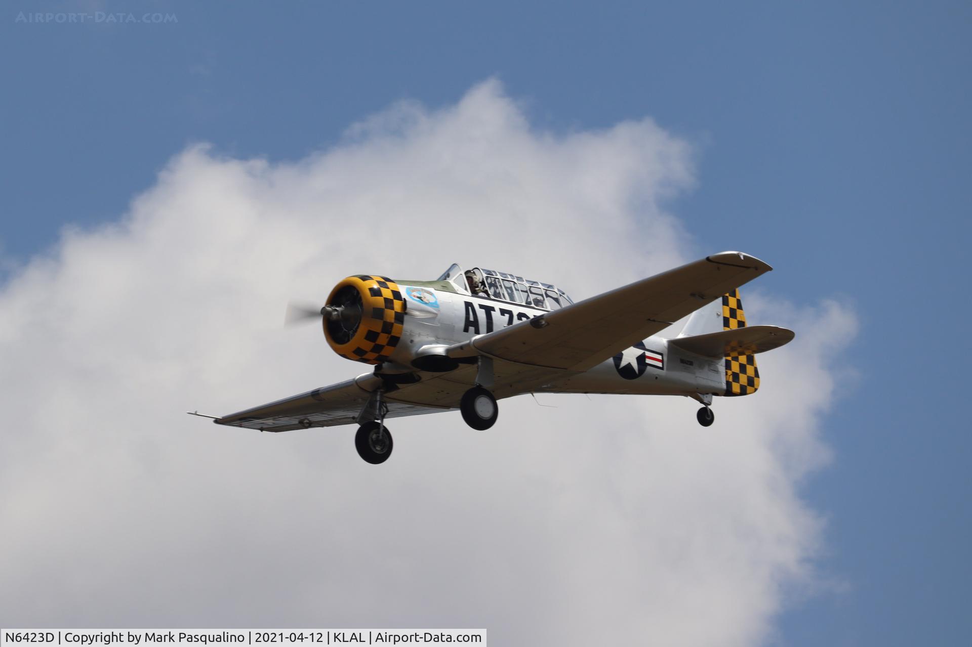 N6423D, 1941 North American SNJ-4 Texan C/N 88-13519, North American SNJ-4