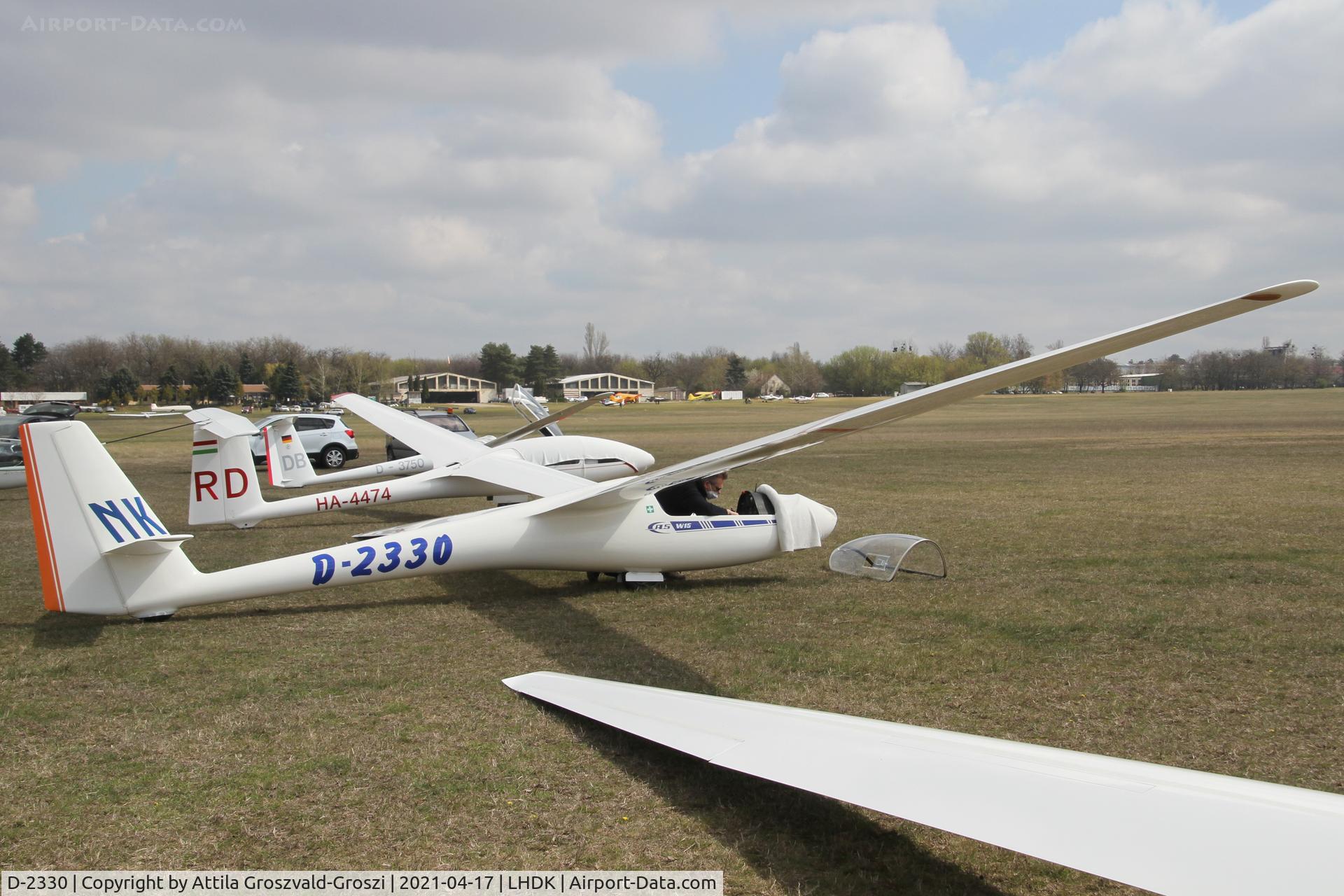 D-2330, 1971 Schleicher ASW-15 C/N 15172, LHDK . Dunakeszi Airport, Hungary