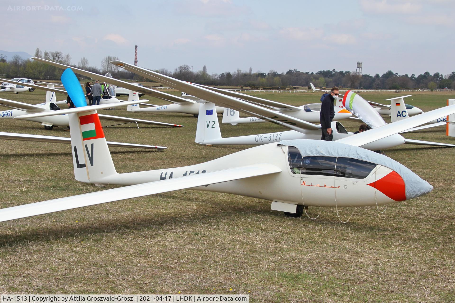 HA-1513, 1979 Schempp-Hirth Mini Nimbus C C/N 146, LHDK . Dunakeszi Airport, Hungary