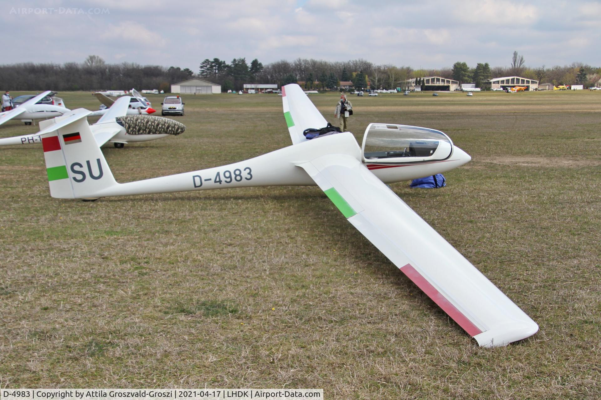 D-4983, 1977 Schempp-Hirth Mini-Nimbus HS 7 C/N 20, LHDK . Dunakeszi Airport, Hungary