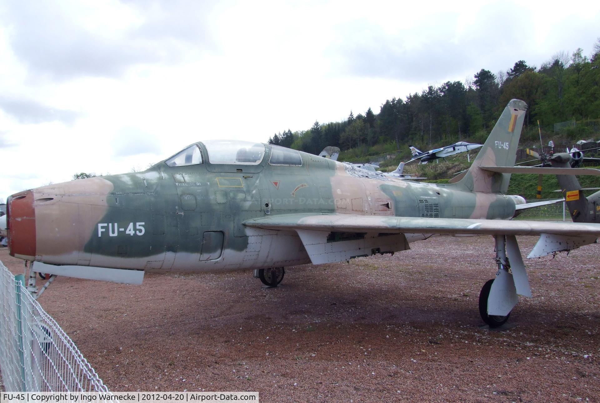 FU-45, Republic F-84F Thunderstreak C/N Not found (FU-45/52-7210), Republic F-84F Thunderstreak at the Musee de l'Aviation du Chateau, Savigny-les-Beaune