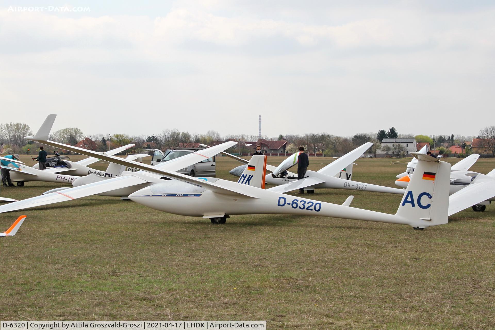 D-6320, 1983 Schleicher ASW-20L C/N 20608, LHDK . Dunakeszi Airport, Hungary