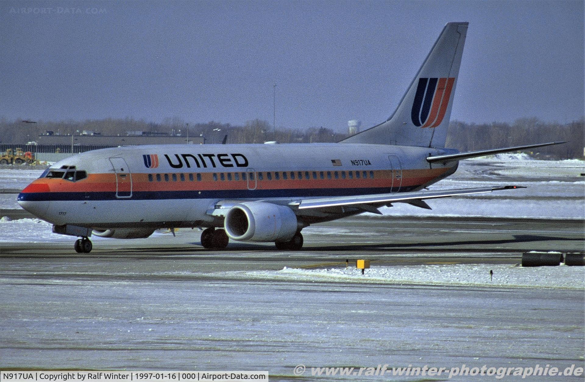 N917UA, 1991 Boeing 737-522 C/N 25384, Boeing 737-522 - UA UAL United Airlines - 25384 - N917UA - 16.01.1997