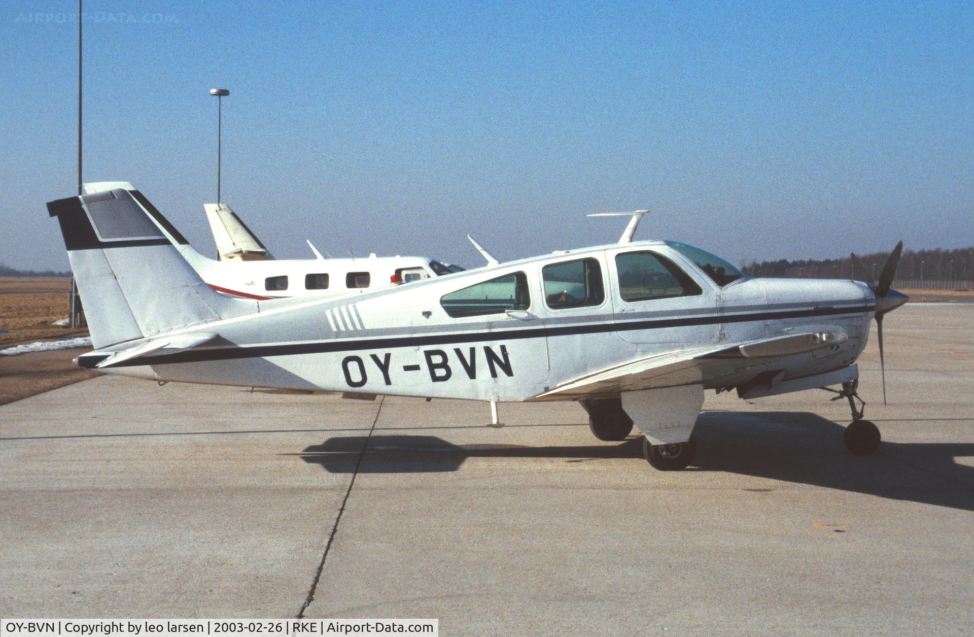 OY-BVN, Beech F33A Bonanza C/N CE-783, Roskilde 26.2.2003