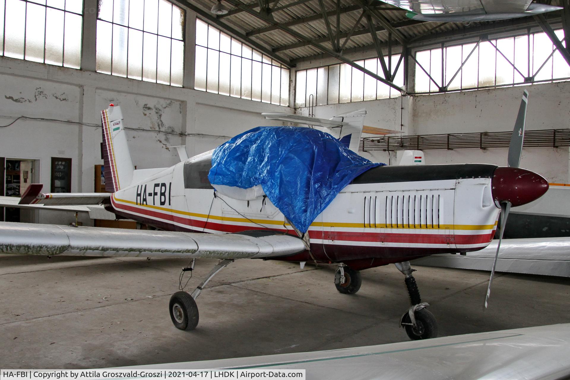 HA-FBI, 1976 Zlin Z-43 C/N 0075, LHDK . Dunakeszi Airport, Hungary