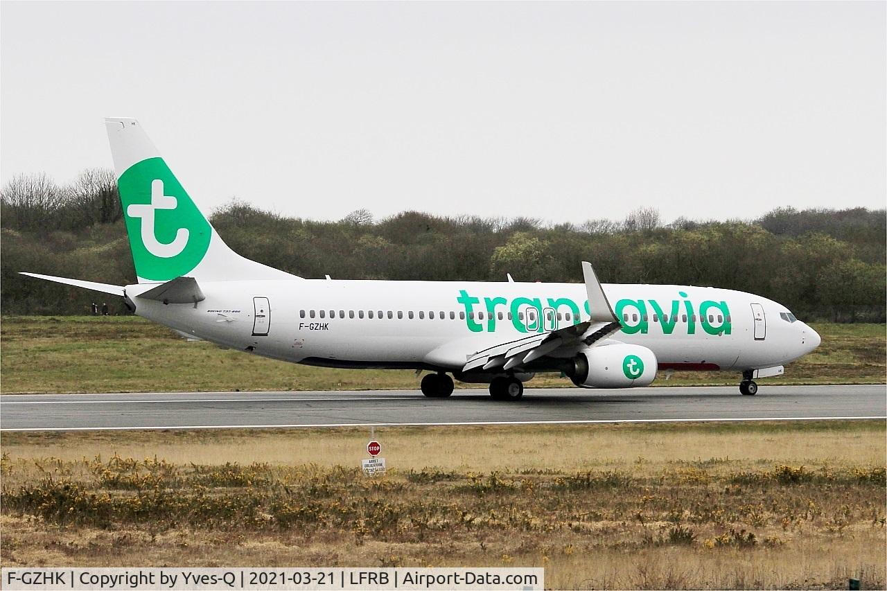 F-GZHK, 2014 Boeing 737-8K2 C/N 37790, Boeing 737-8K2, Taxiing rwy 07R, Brest-Bretagne Airport (LFRB-BES)