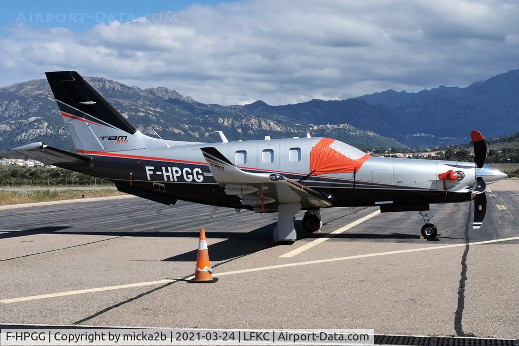 F-HPGG, 2017 Socata TBM-700 (930) C/N 1193, Parked