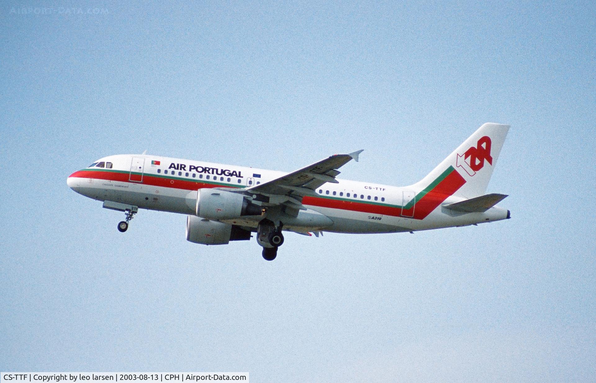 CS-TTF, 1998 Airbus A319-111 C/N 837, Copenhagen 13.8.2003