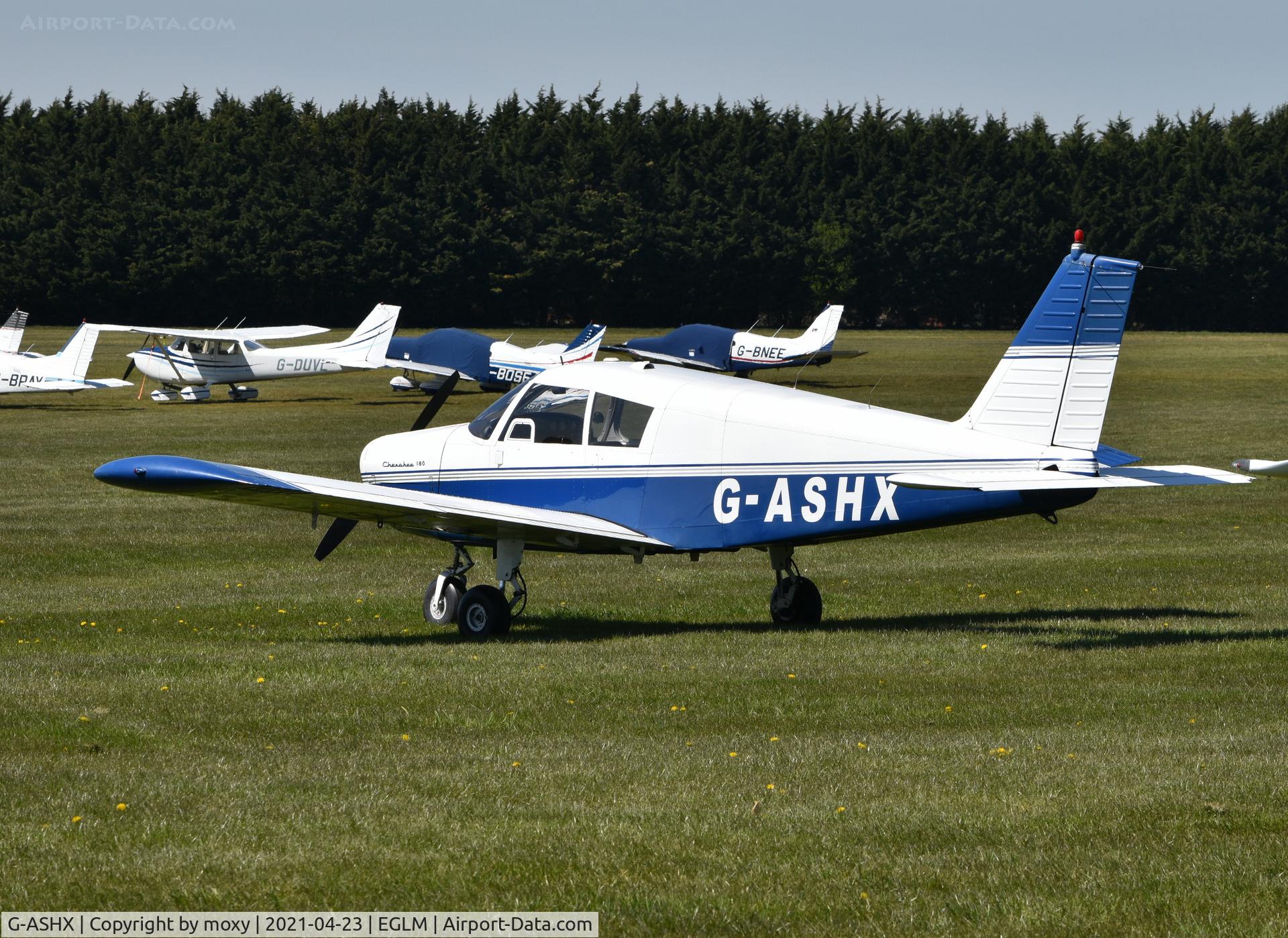 G-ASHX, 1963 Piper PA-28-180 Cherokee C/N 28-1266, Piper PA-28-180 Cherokee at White Waltham.
