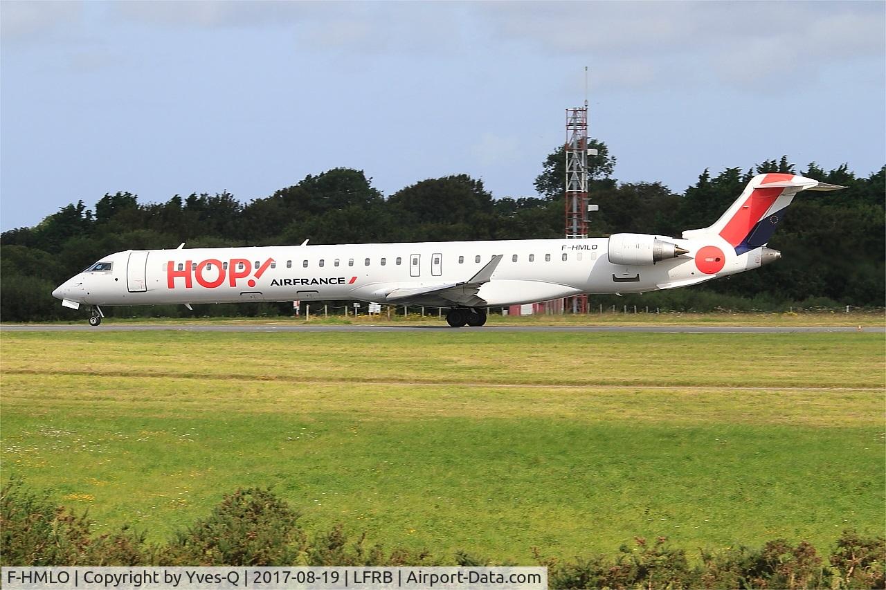F-HMLO, 2015 Bombardier CRJ-1000EL NG (CL-600-2E25) C/N 19041, Canadair Regional Jet CRJ-1000EL, Take off run rwy 25L, Brest-Bretagne airport (LFRB-BES)