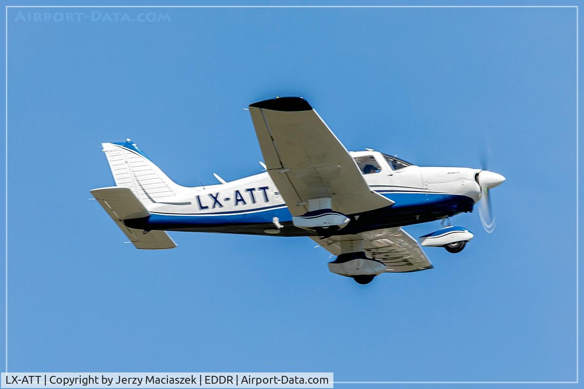 LX-ATT, 1980 Piper PA-28-181 Cherokee Archer II C/N 28-8090096, 1980 Piper PA-28-181 Cherokee Archer II, c/n: 28-8090096