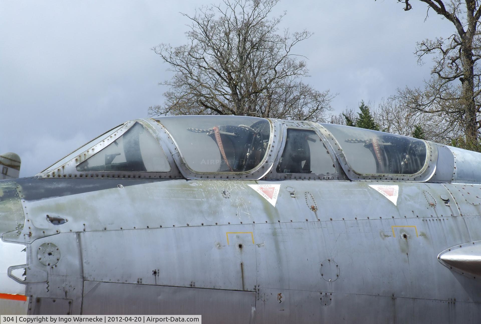 304, 1956 Sud Aviation SO.4050 Vautour IIN C/N 11, Sud-Ouest SO.4050 Vautour II N (radar-testbed at CEAM/CEV) at the Musee de l'Aviation du Chateau, Savigny-les-Beaune