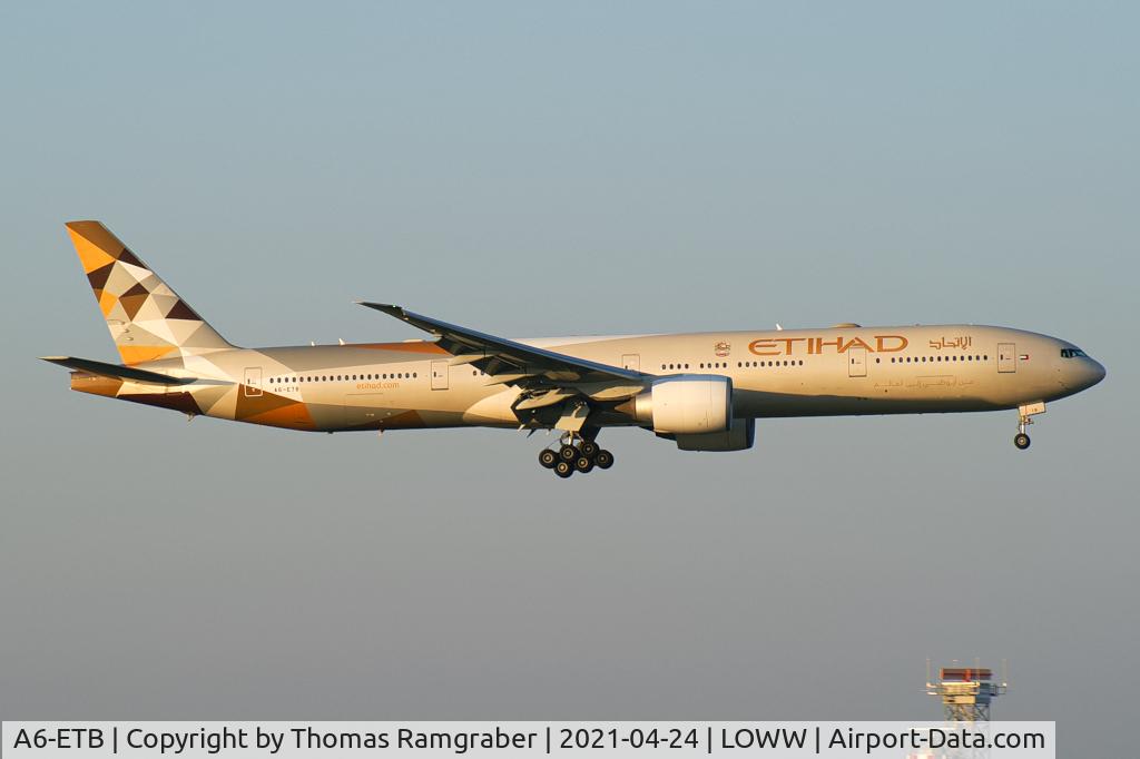 A6-ETB, 2005 Boeing 777-3FX/ER C/N 34598, Etihad Airways Boeing 777-300ER
