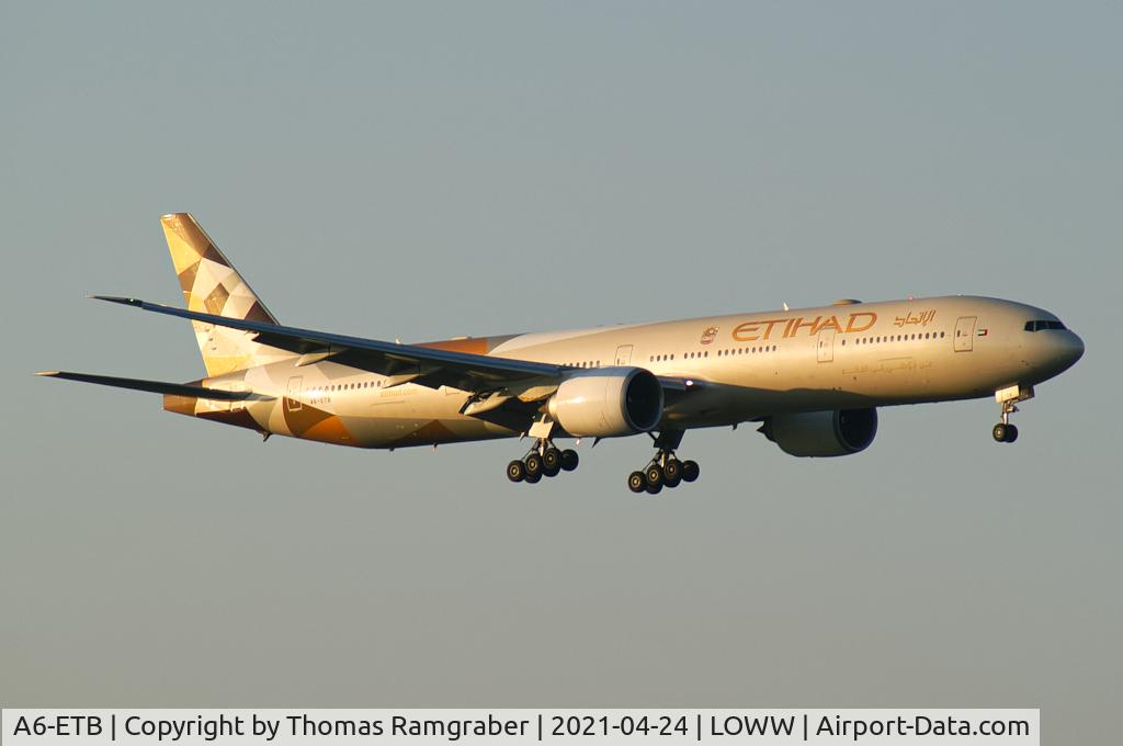 A6-ETB, 2005 Boeing 777-3FX/ER C/N 34598, Etihad Airways Boeing 777-300ER