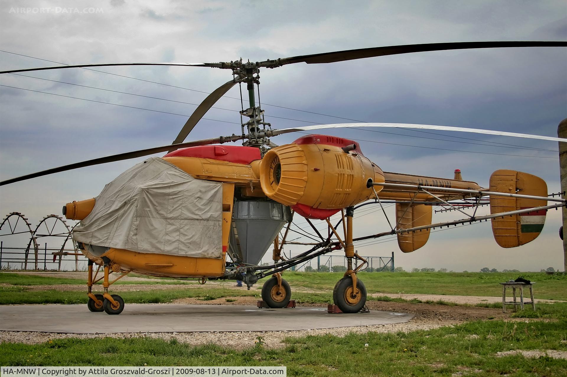 HA-MNW, 1976 Kamov Ka-26 Hoodlum C/N 7605609, Kápolnásnyék, agricultural airport and take-off field, Hungary