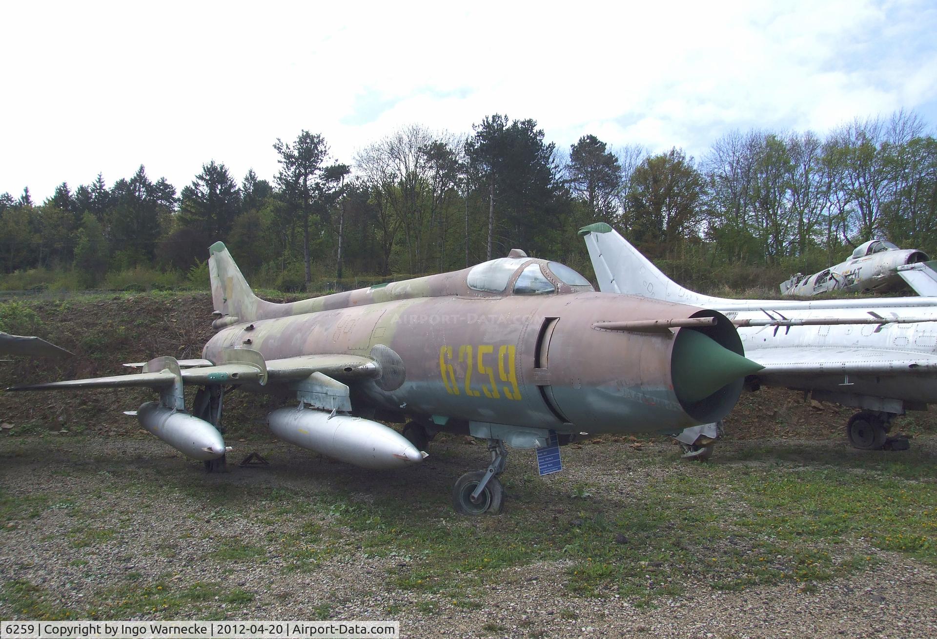 6259, Sukhoi Su-20 C/N 74209, Sukhoi Su-20 (Su-17M export version) FITTER-C at the Musee de l'Aviation du Chateau, Savigny-les-Beaune