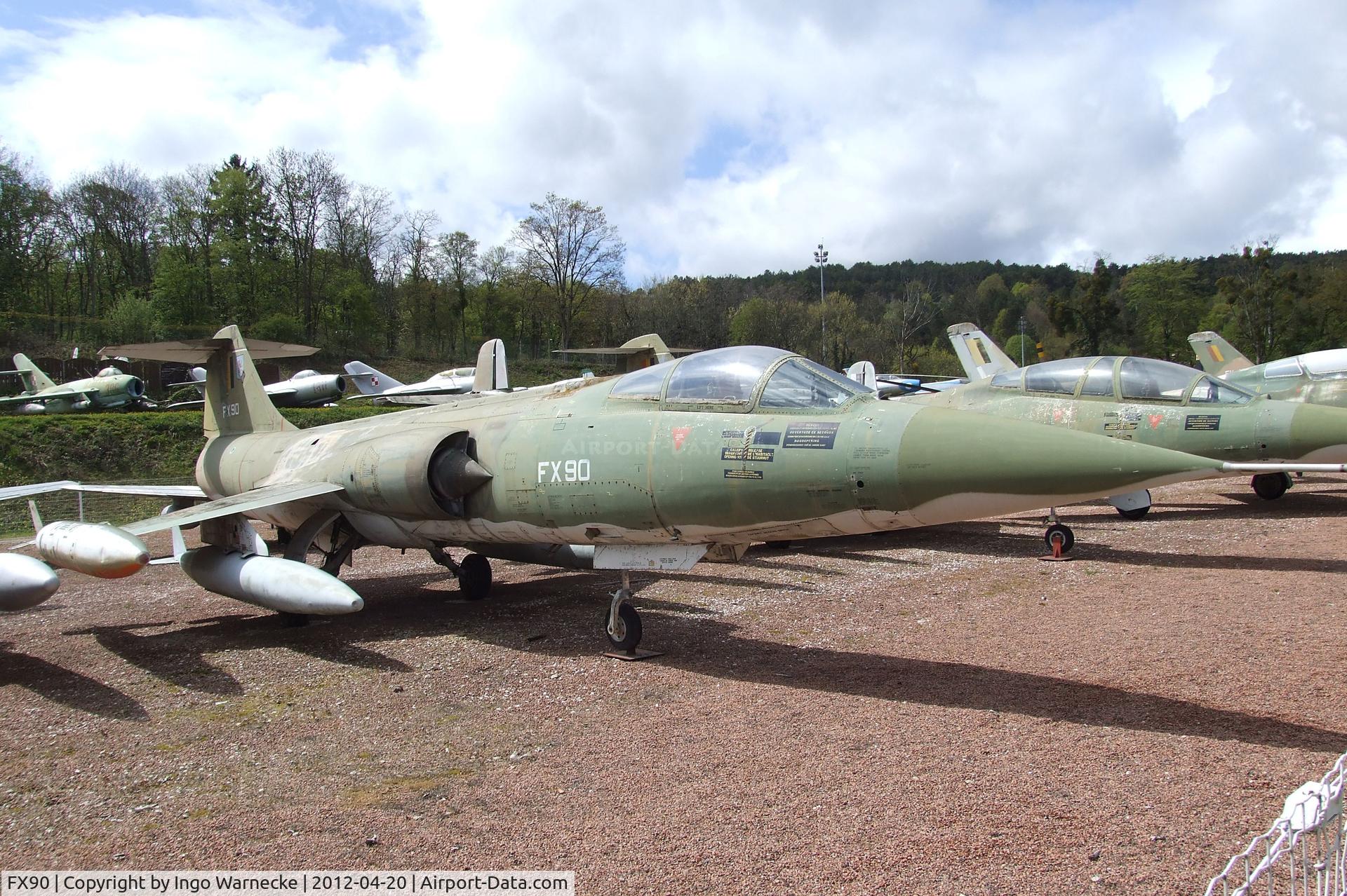 FX90, Lockheed F-104G Starfighter C/N 683-9154, Lockheed F-104G Starfighter at the Musee de l'Aviation du Chateau, Savigny-les-Beaune