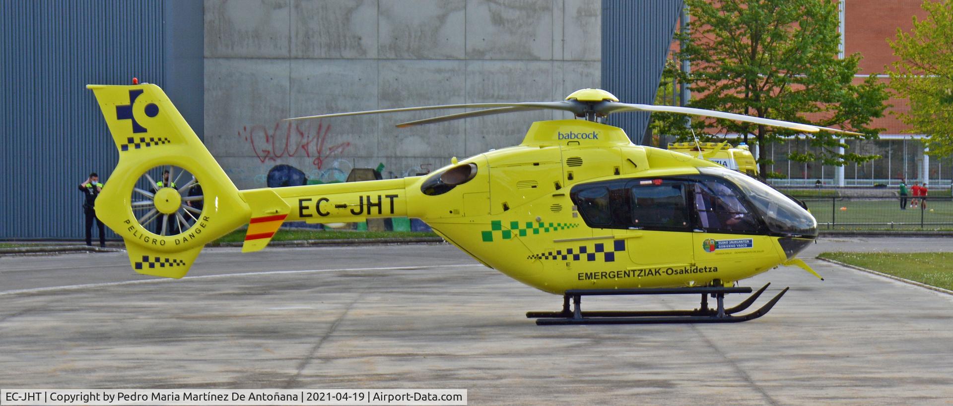 EC-JHT, 2005 Eurocopter EC-135T-2 C/N 0396, Vitoria-Gasteiz - Euskadi - España