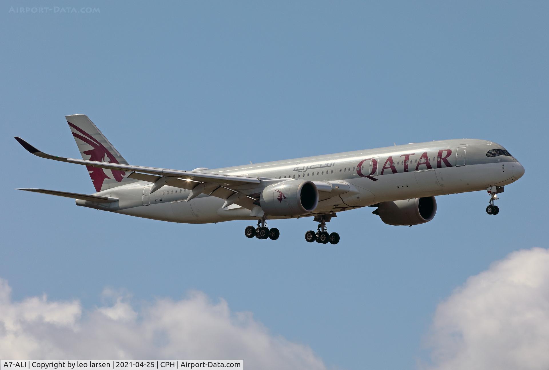 A7-ALI, 2016 Airbus A350-941 C/N 021, Copenhagen 25.4.2021 L/D R-04R