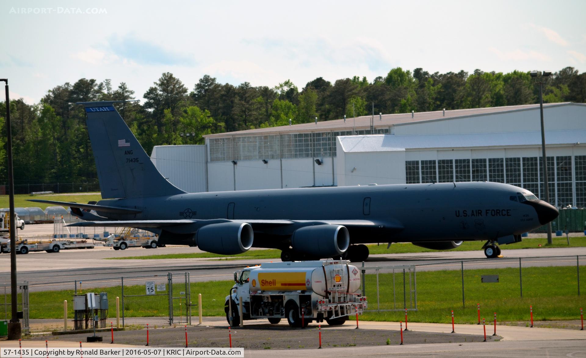 57-1435, 1958 Boeing KC-135R Stratotanker C/N 17506, Parked Richmond, VA