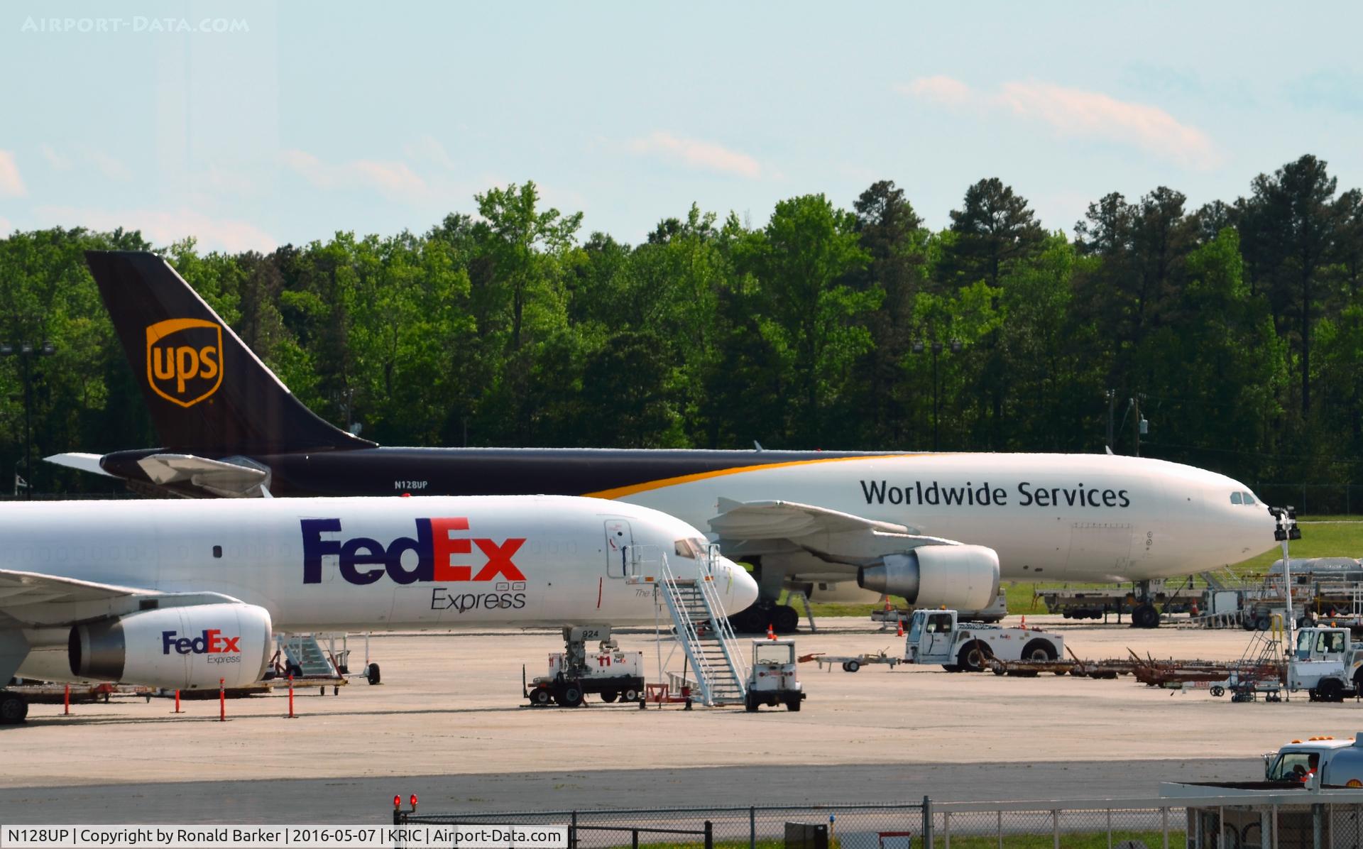 N128UP, 2001 Airbus A300F4-622R C/N 0812, Parked Richmond, VA