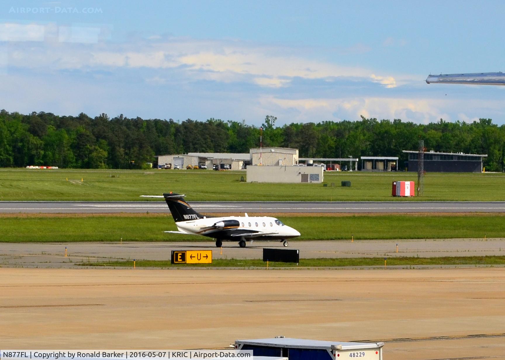 N877FL, 1999 Raytheon Aircraft Company 400A C/N RK-223, Taxi Richmond, VA