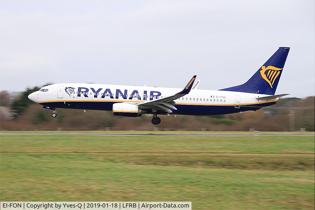 EI-FON, 2016 Boeing 737-8AS C/N 44721, Boeing 737-8AS, Landing rwy 25L, Brest-Bretagne airport (LFRB-BES)