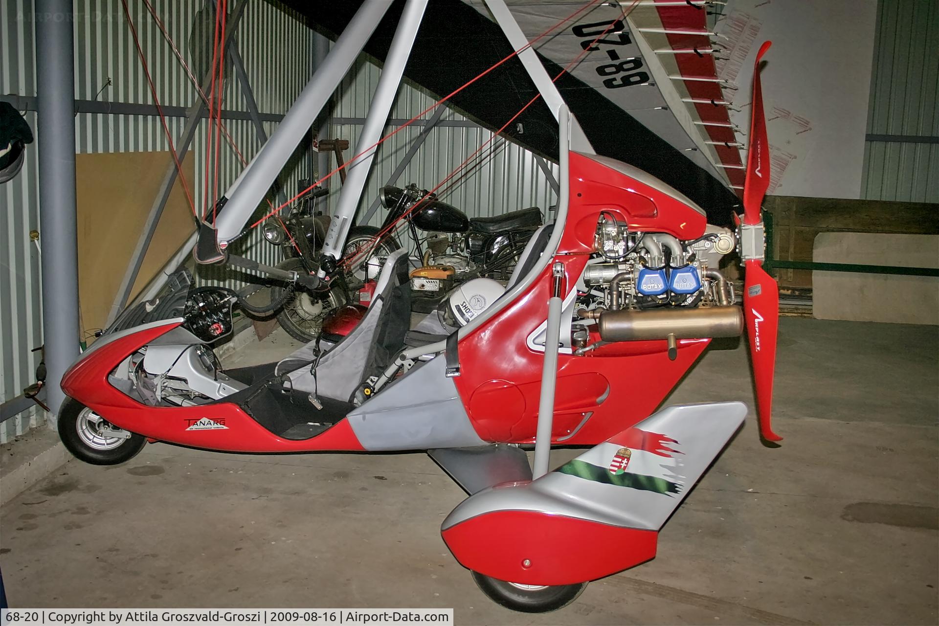 68-20, Air Creation BioniX Tanarg 912ES C/N A10017-10012, Soltvadkert Airfield, Hungary