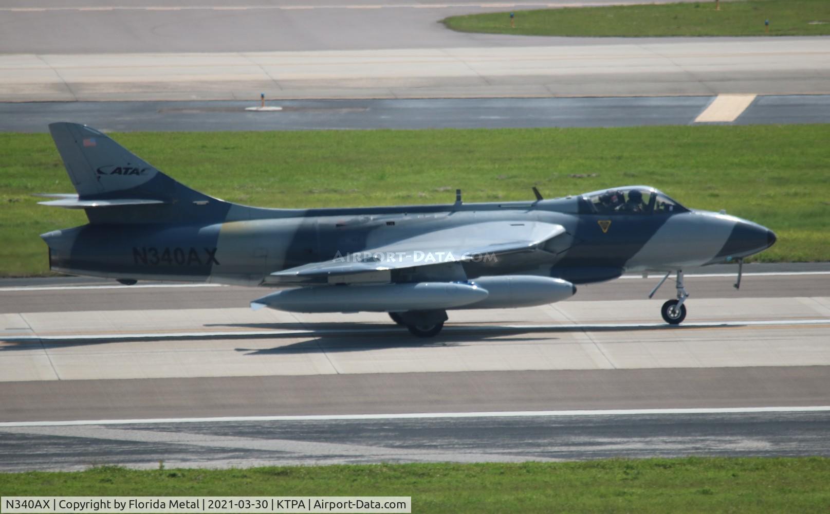 N340AX, 1958 Hawker Hunter F.58A C/N 41H-697464, Hunter