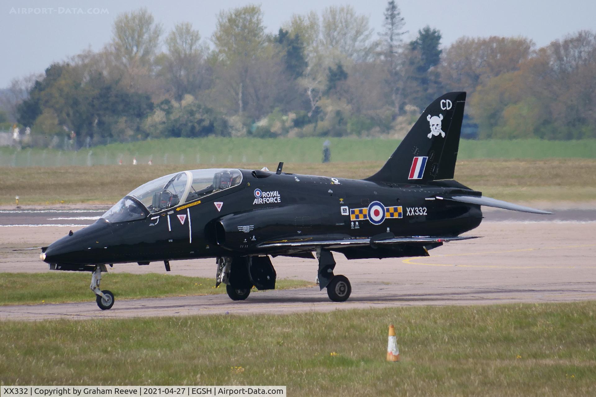 XX332, Hawker Siddeley Hawk T.1A C/N 41H-32156, Just landed at Norwich.