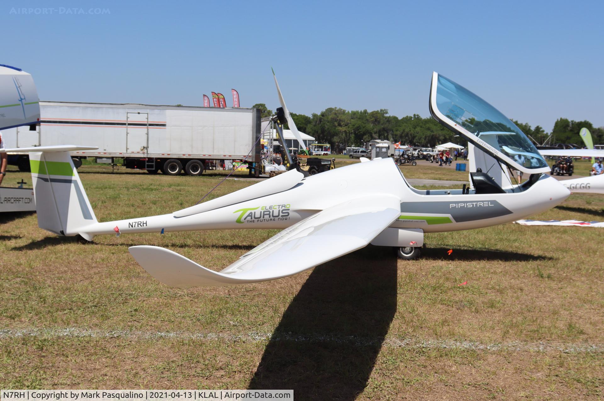 N7RH, 2020 Pipistrel Tarus Electro G2 C/N 176 T ET, Pipistrel Taurus G2