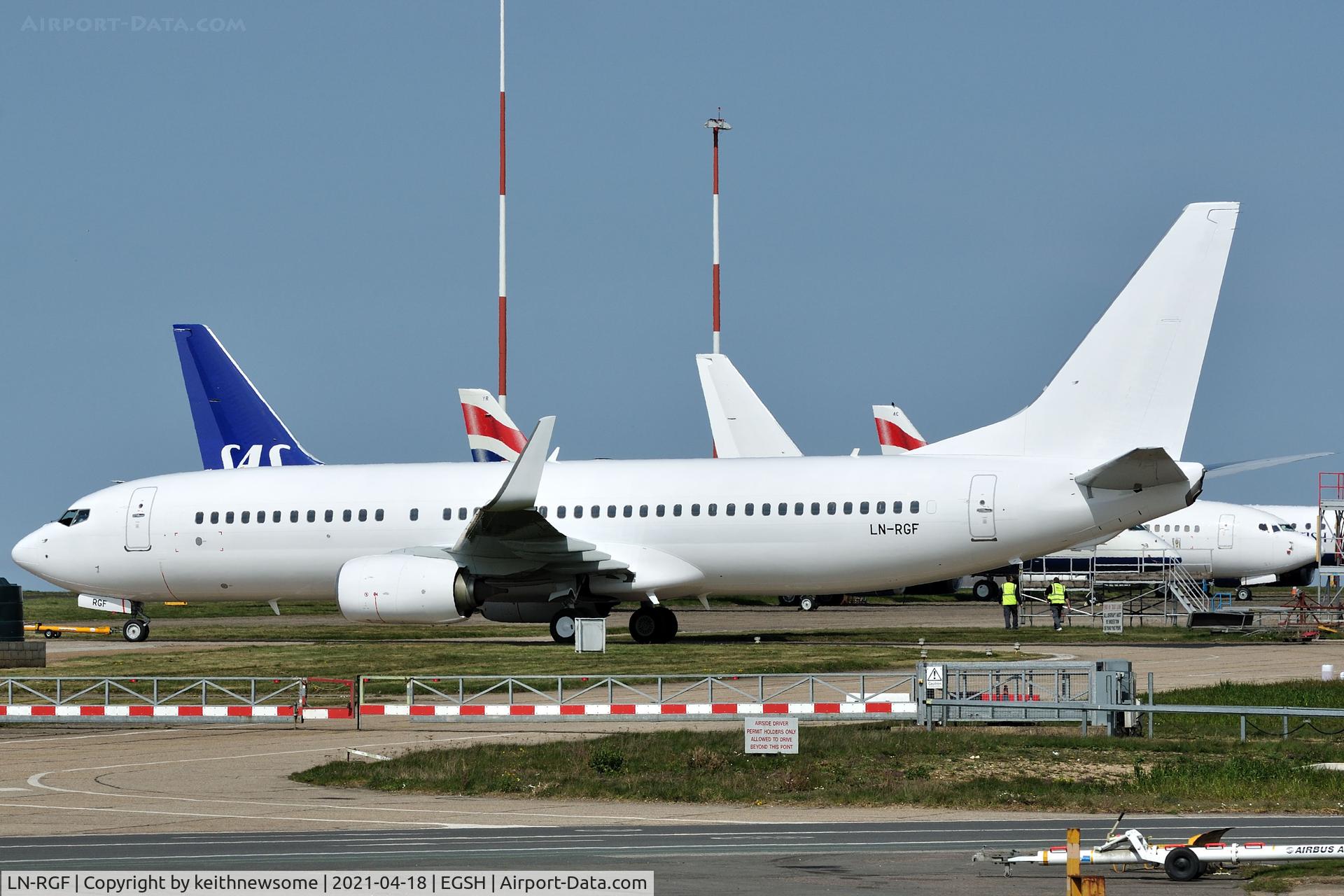 LN-RGF, 2013 Boeing 737-86N C/N 38038, Removed from spray shop with all over white colour scheme.