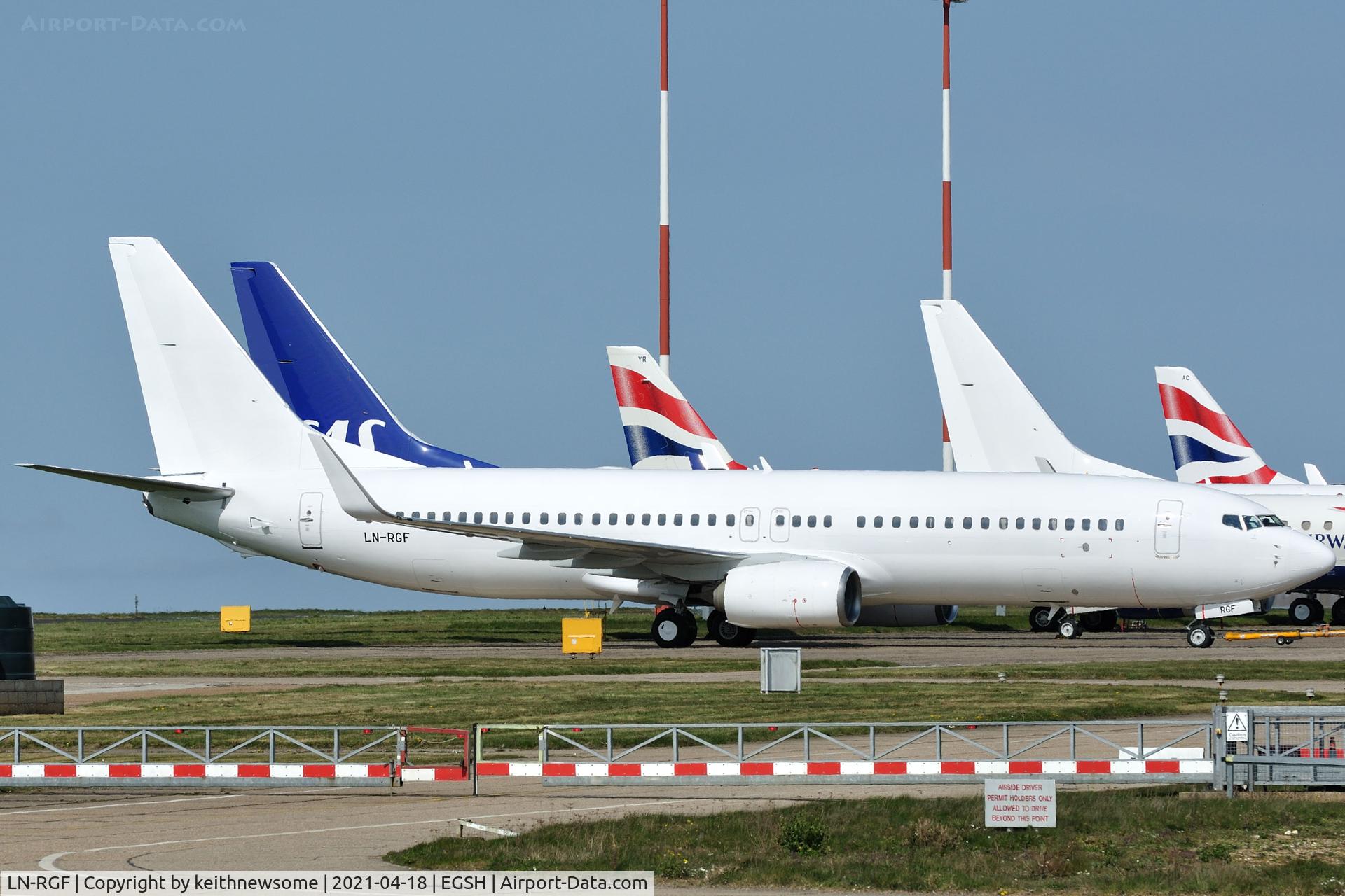 LN-RGF, 2013 Boeing 737-86N C/N 38038, Removed from spray shop with all over white colour scheme :-)