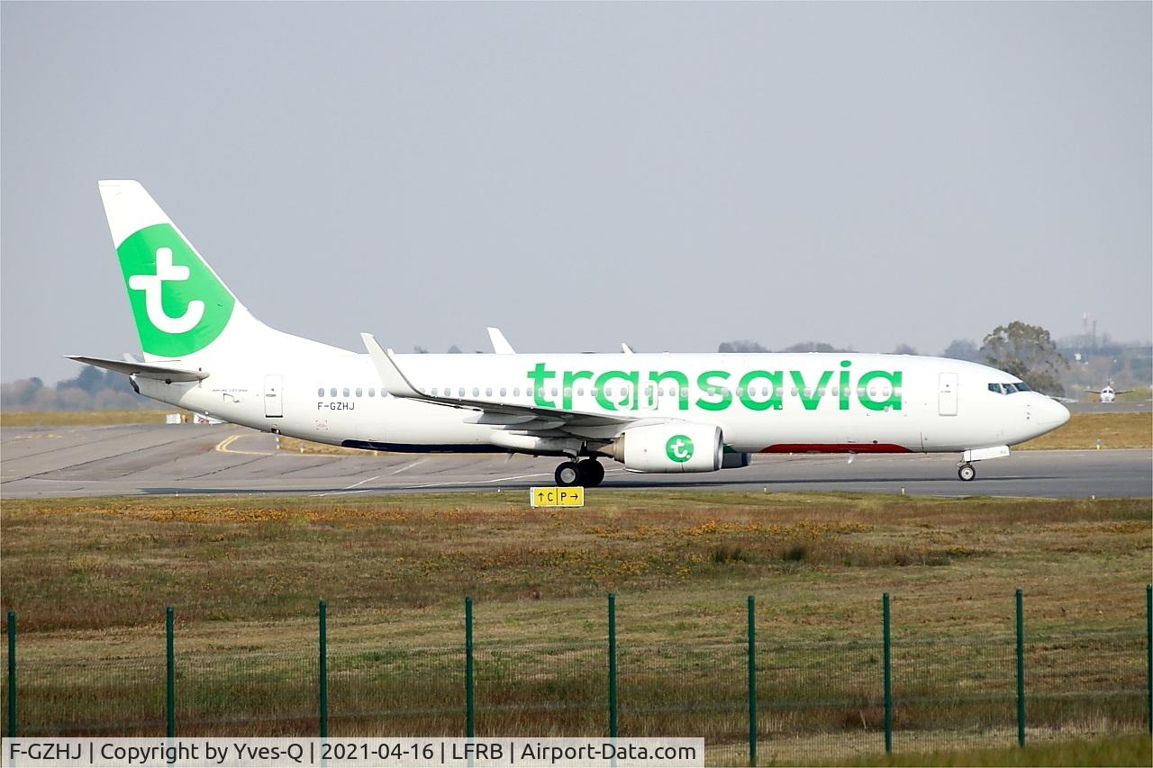F-GZHJ, 2013 Boeing 737-86J C/N 37778, Boeing 737-86J, Reverse thrust landing rwy 06, Paris-Orly airport (LFPO-ORY)