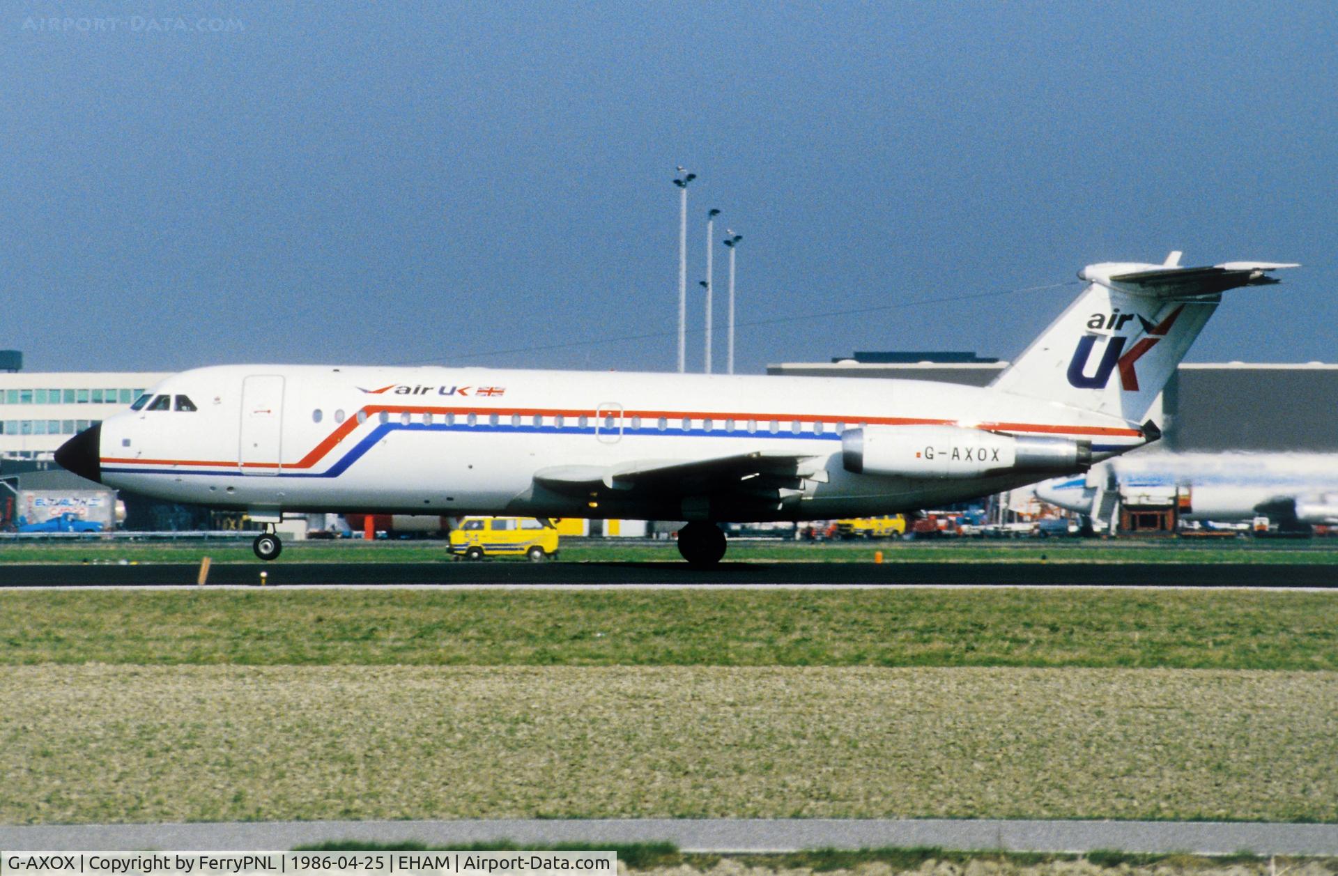 G-AXOX, 1968 BAC 111-432FD One-Eleven C/N BAC.121, Take-off of Air UK BAC 1-11