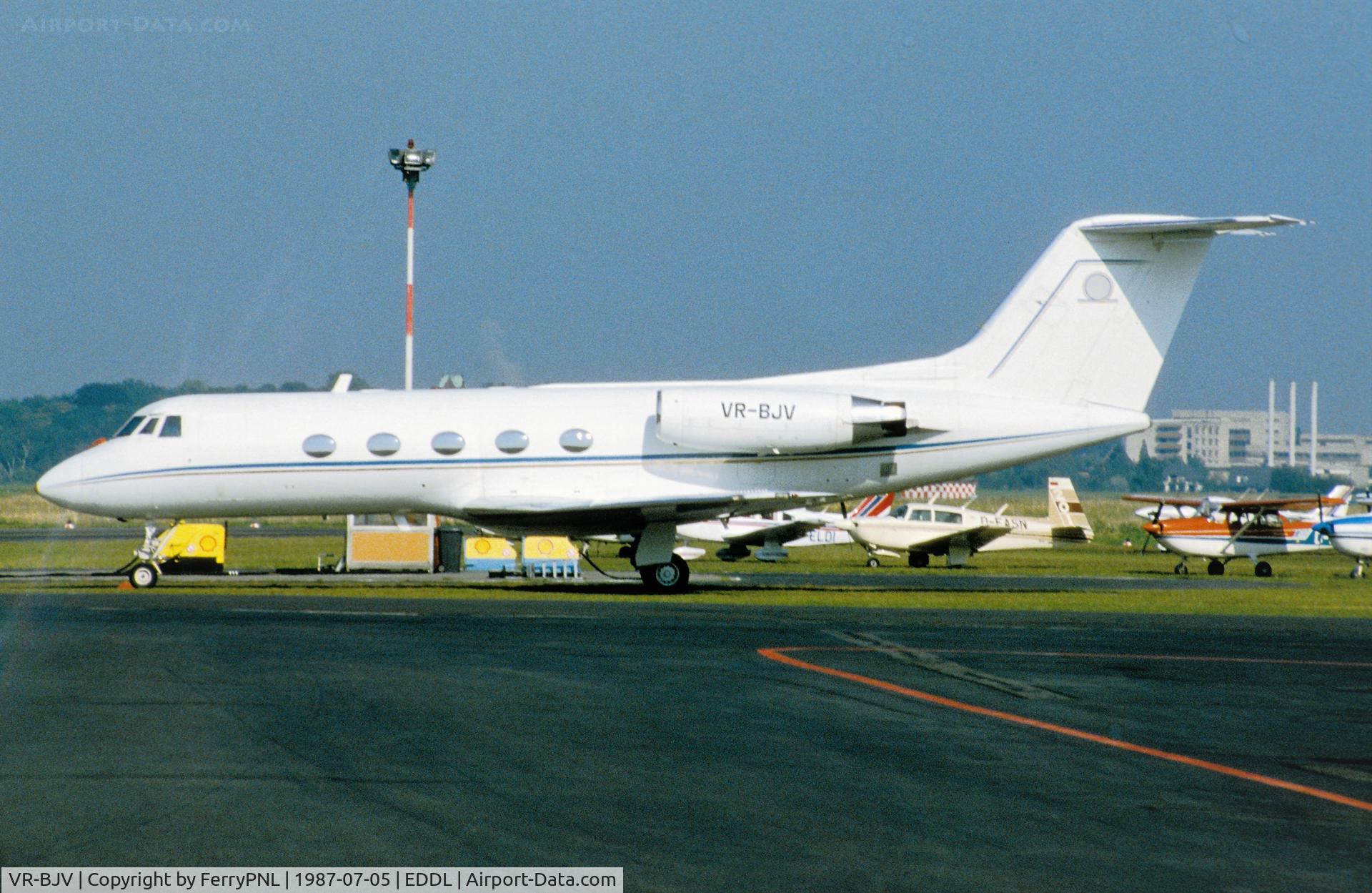 VR-BJV, 1976 Grumman G-1159 Gulfstream II C/N 186, Uniexpress Jet Services Ltd G2