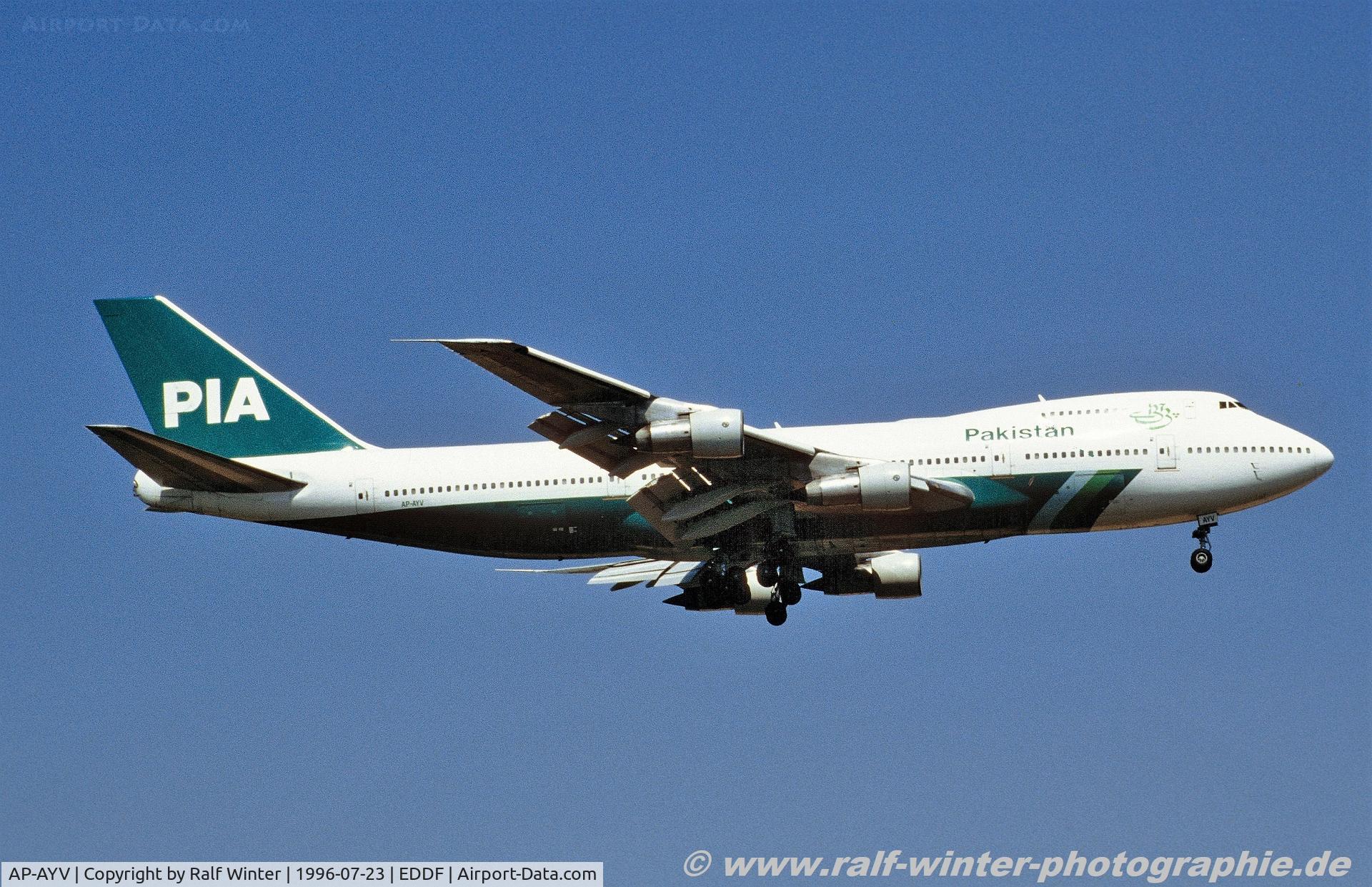 AP-AYV, 1974 Boeing 747-282B C/N 20928, Boeing 747-282B - PK PIA Pakistan International Airlines - 20928 - AP-AYV - 23.07.1996 - FRA