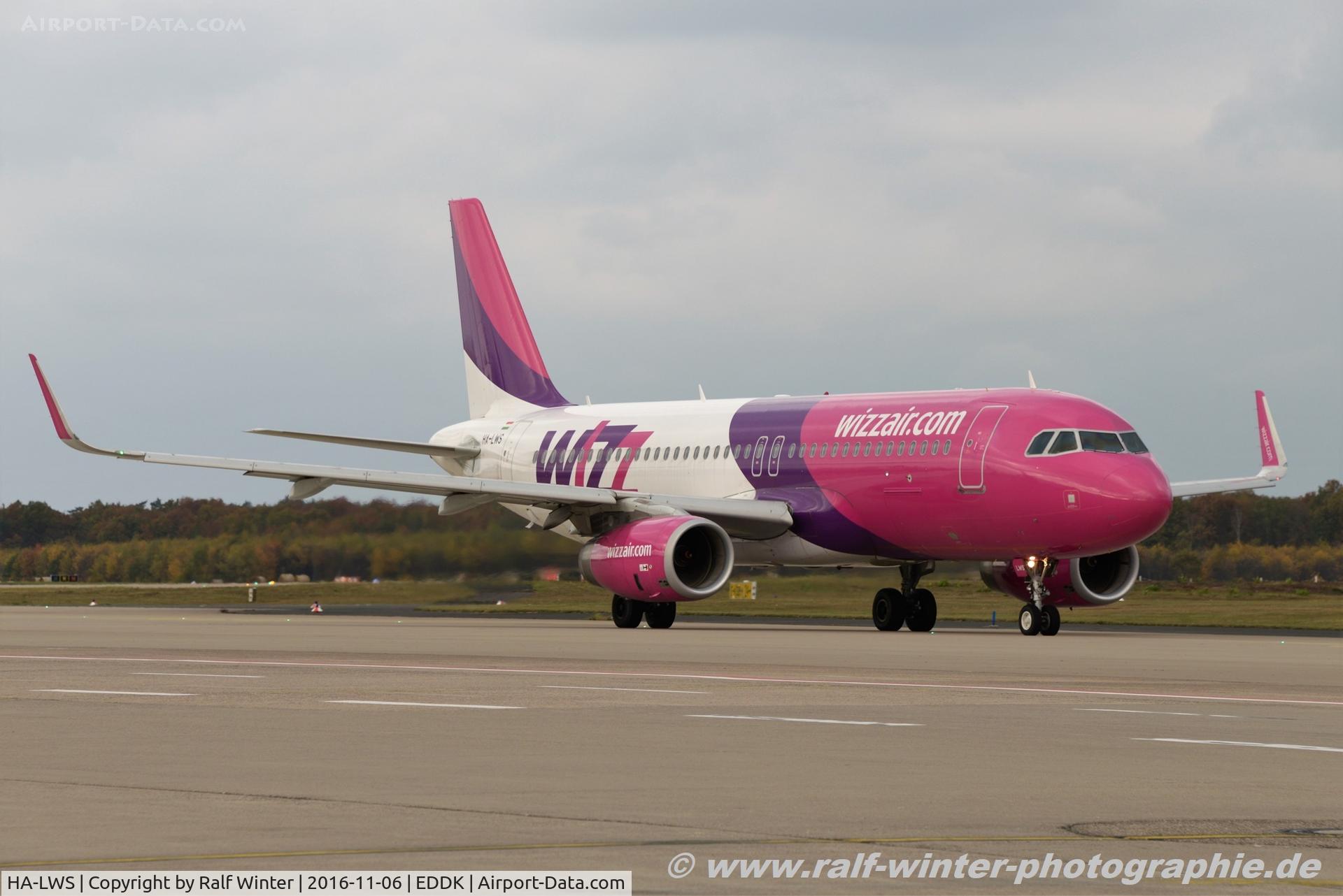 HA-LWS, 2013 Airbus A320-232 C/N 5608, Airbus A320-232(W) - W6 WZZ Wizz Air - 5608 - HA-LWS - 06.11.2016 - CGN