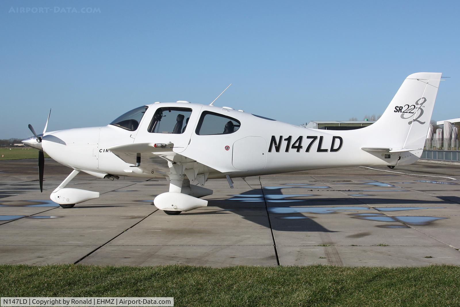 N147LD, 2004 Cirrus SR22 G2 C/N 0937, at ehmz