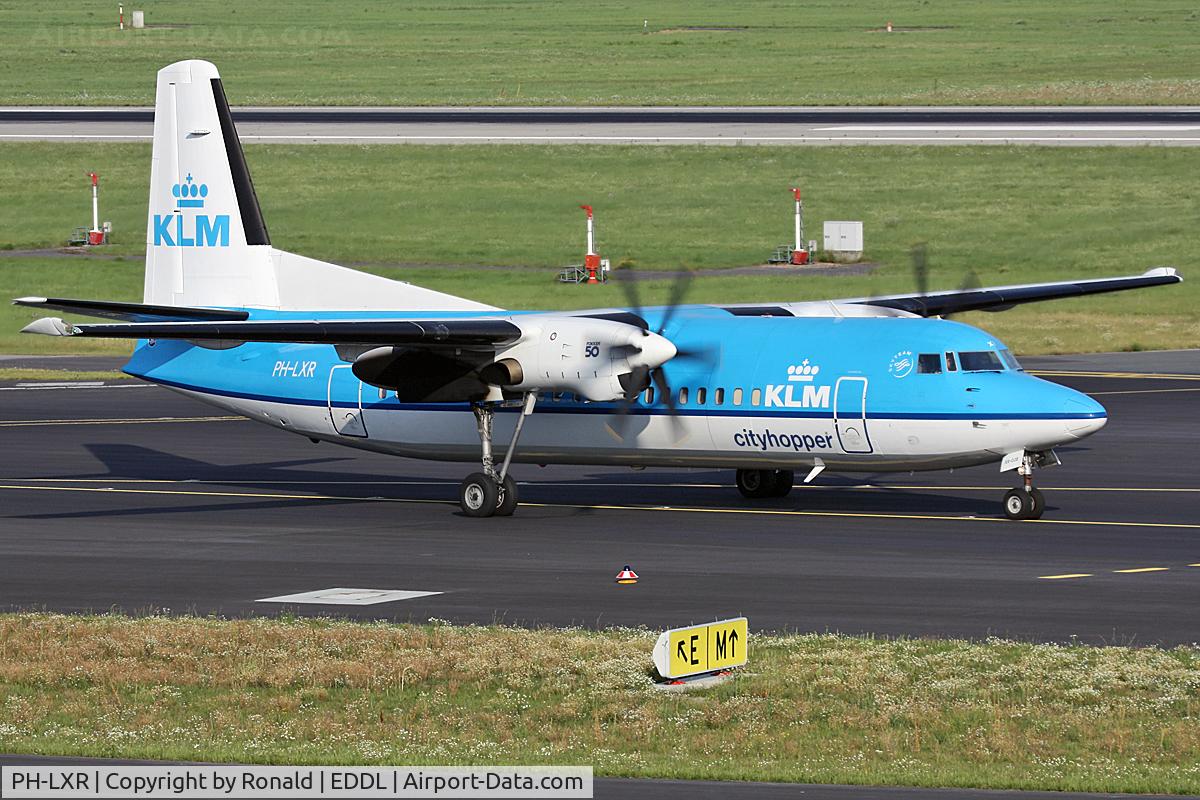 PH-LXR, 1993 Fokker 50 C/N 20277, at dus