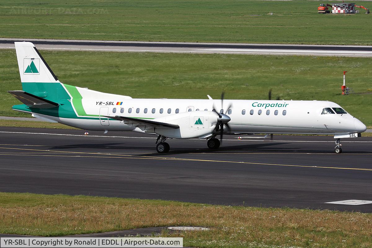 YR-SBL, 1995 Saab 2000 C/N 2000-013, at dus