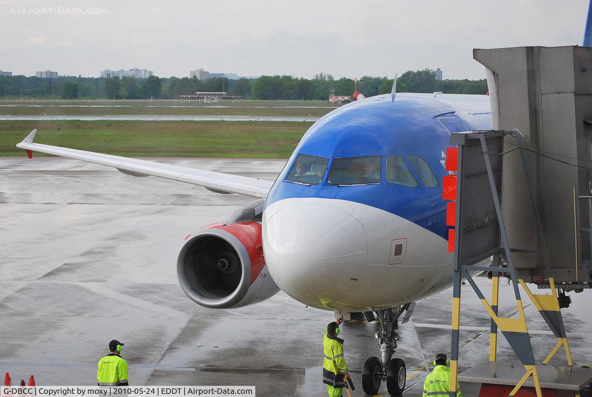G-DBCC, 2004 Airbus A319-131 C/N 2194, Airbus A319-131 on the ramp at Berlin Tegel.